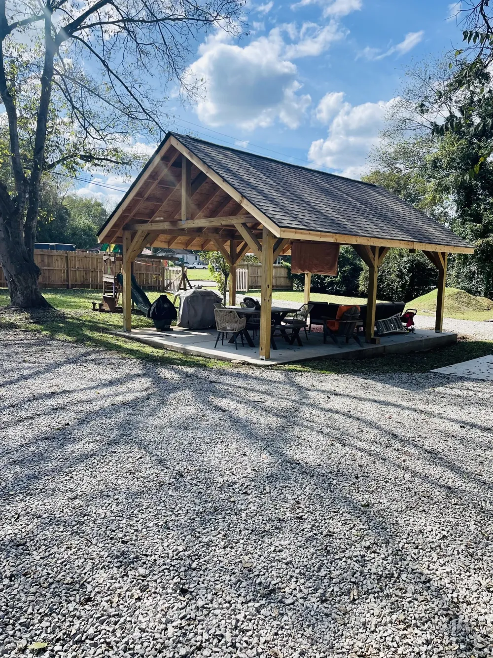 601 N Main St Mount Pleasant, TN 38474