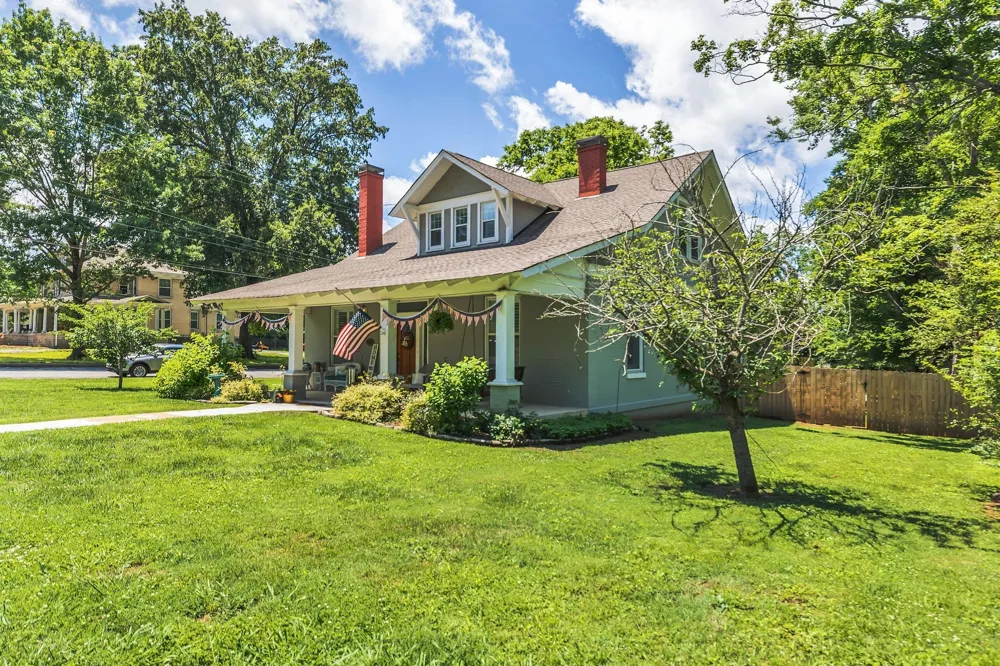 601 N Main St Mount Pleasant, TN 38474