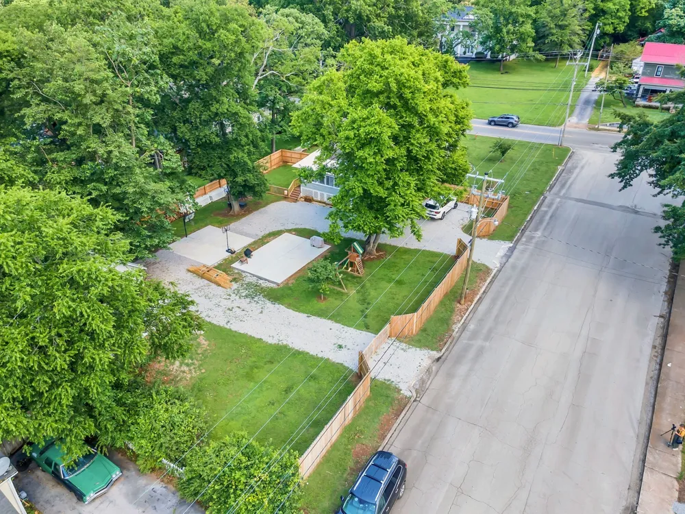 601 N Main St Mount Pleasant, TN 38474