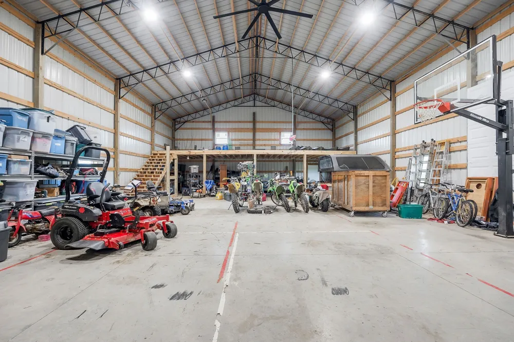 5931 Buffalo Valley Rd Baxter, TN 38544