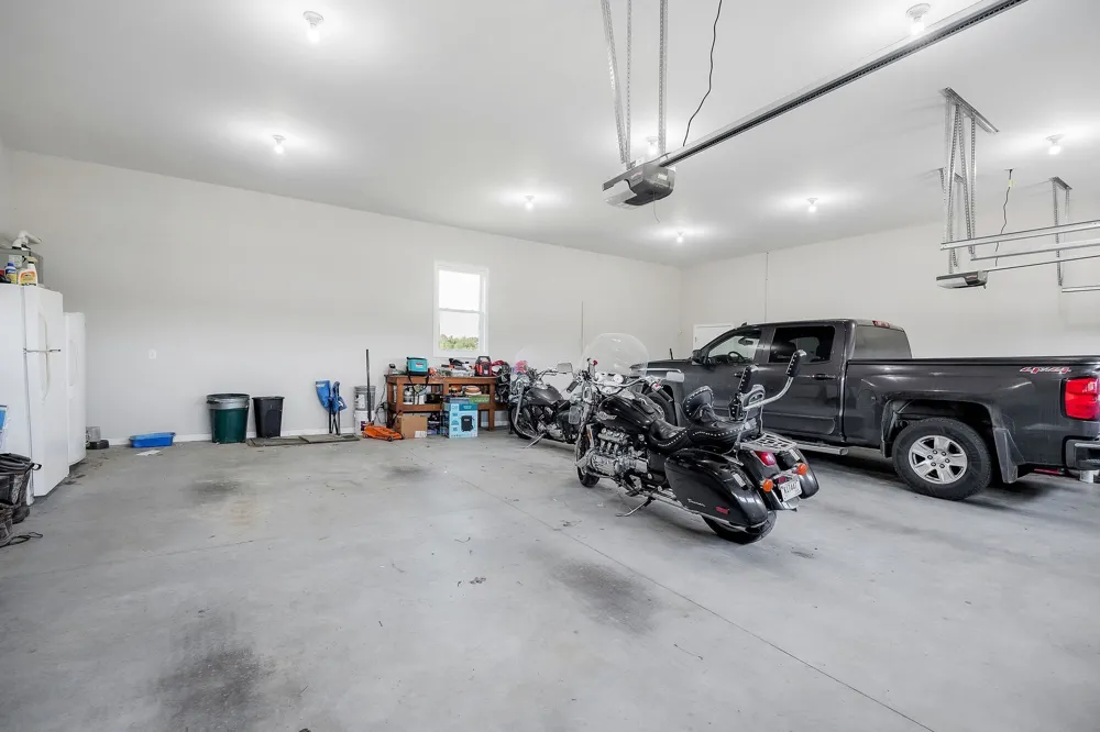 5931 Buffalo Valley Rd Baxter, TN 38544