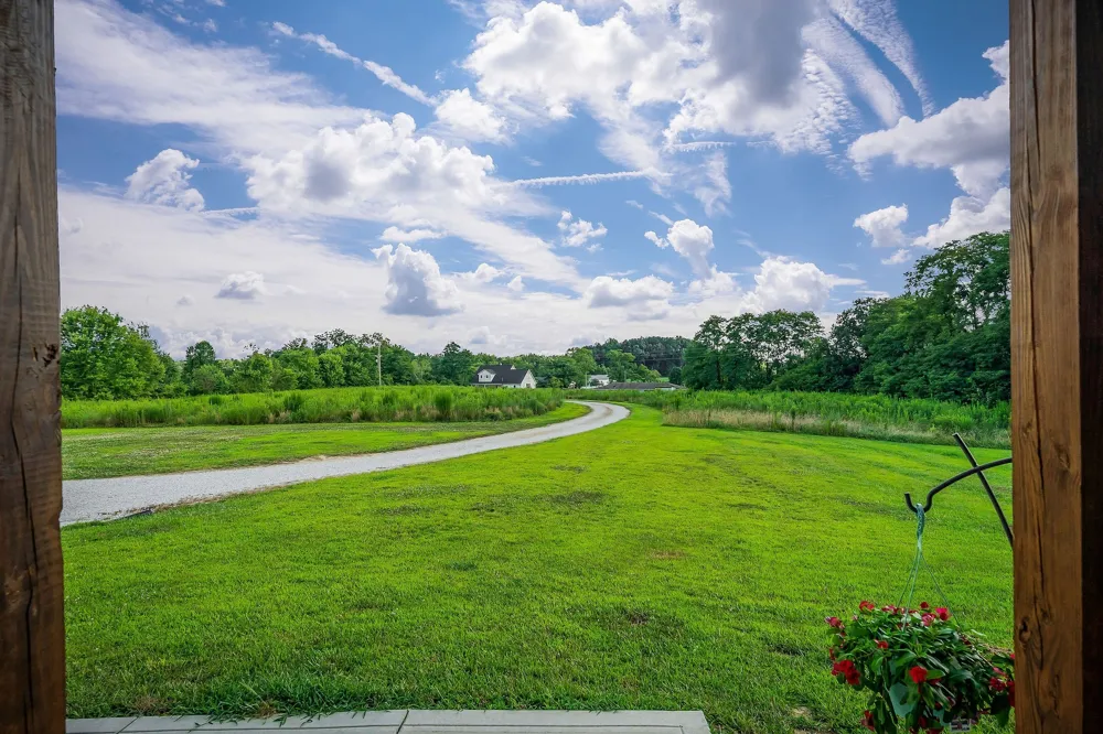 5931 Buffalo Valley Rd Baxter, TN 38544