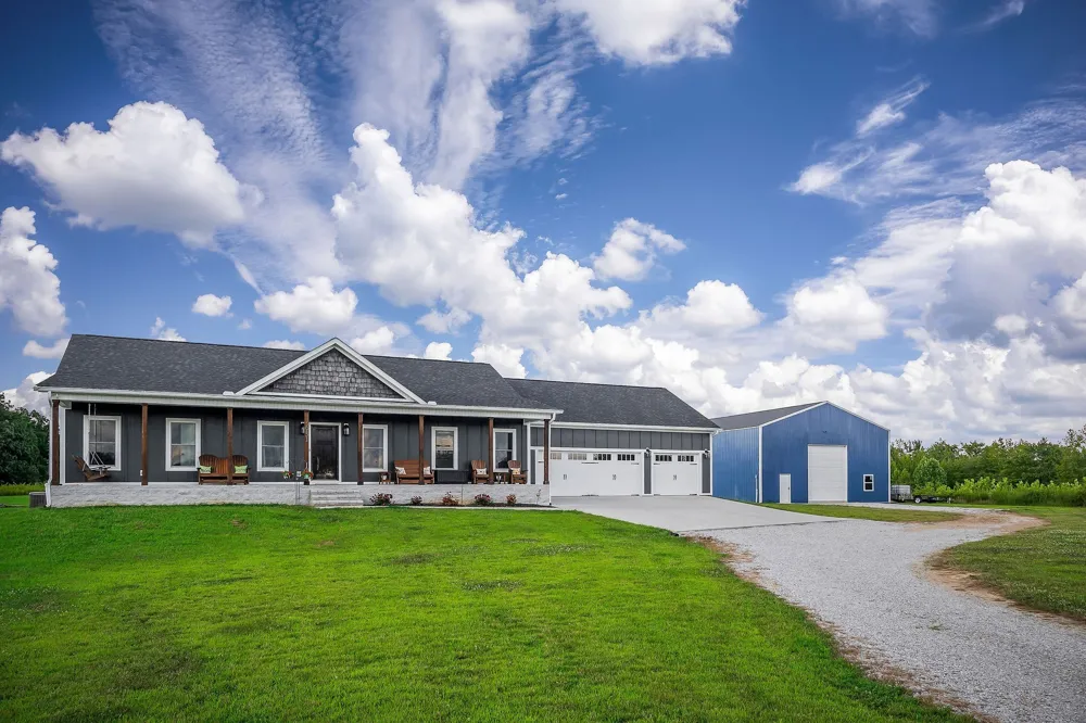 5931 Buffalo Valley Rd Baxter, TN 38544
