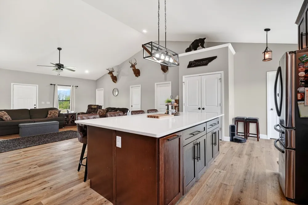 5931 Buffalo Valley Rd Baxter, TN 38544