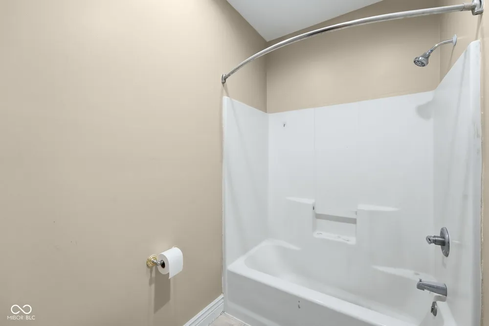 62 Scarborough Court Lafayette, IN 47905