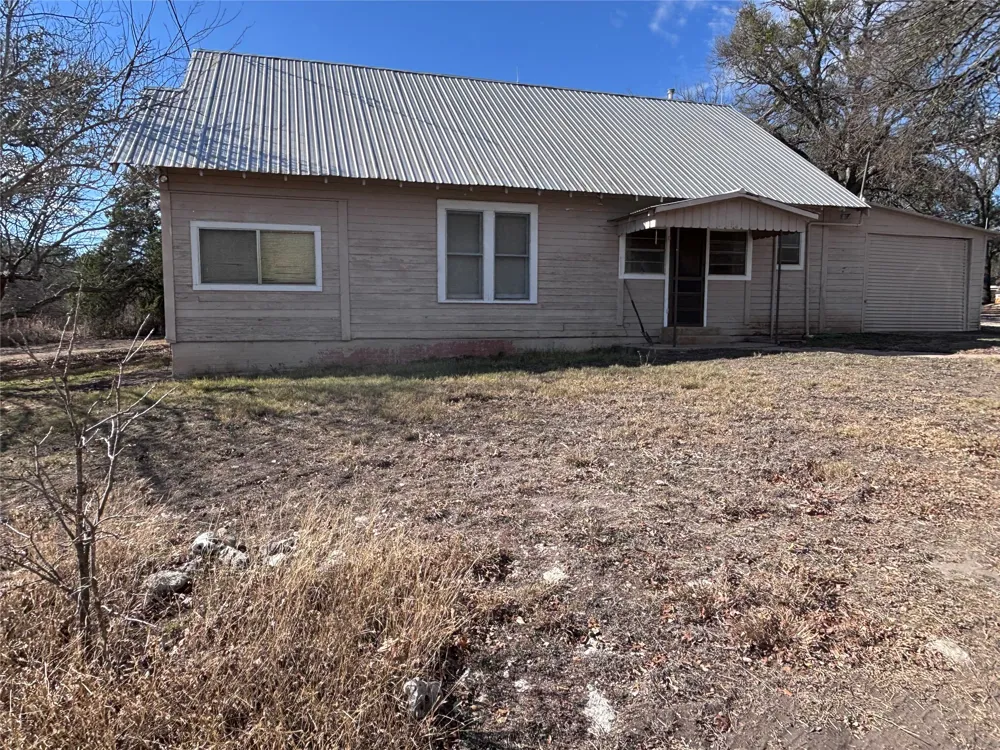 2150 County Road 153 Georgetown, TX 78626