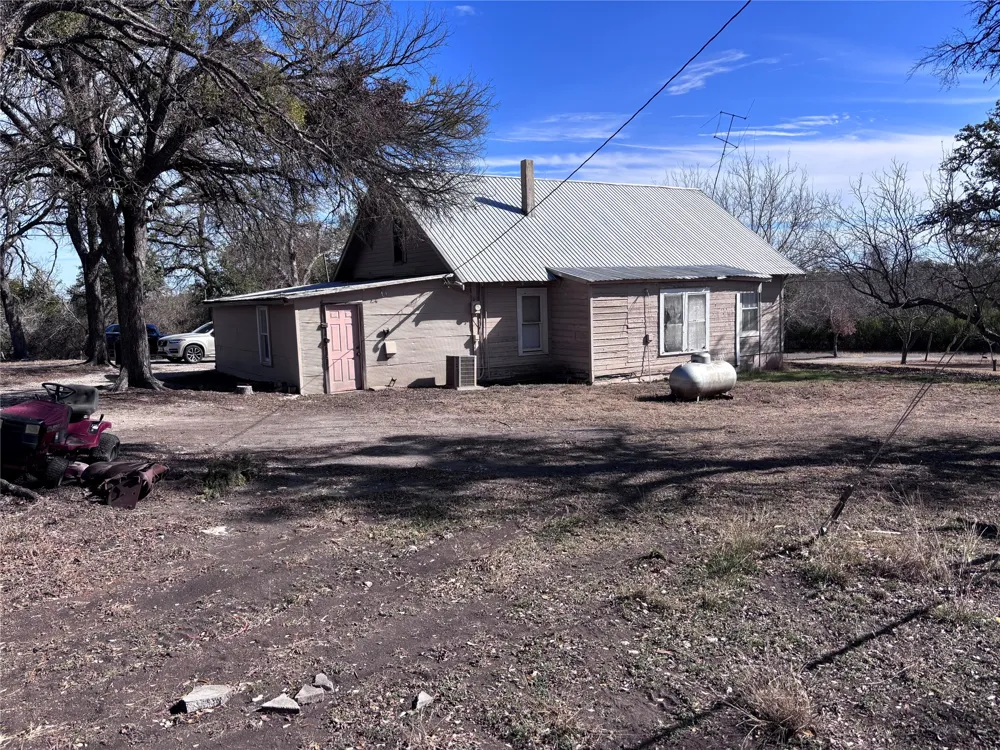 2150 County Road 153 Georgetown, TX 78626