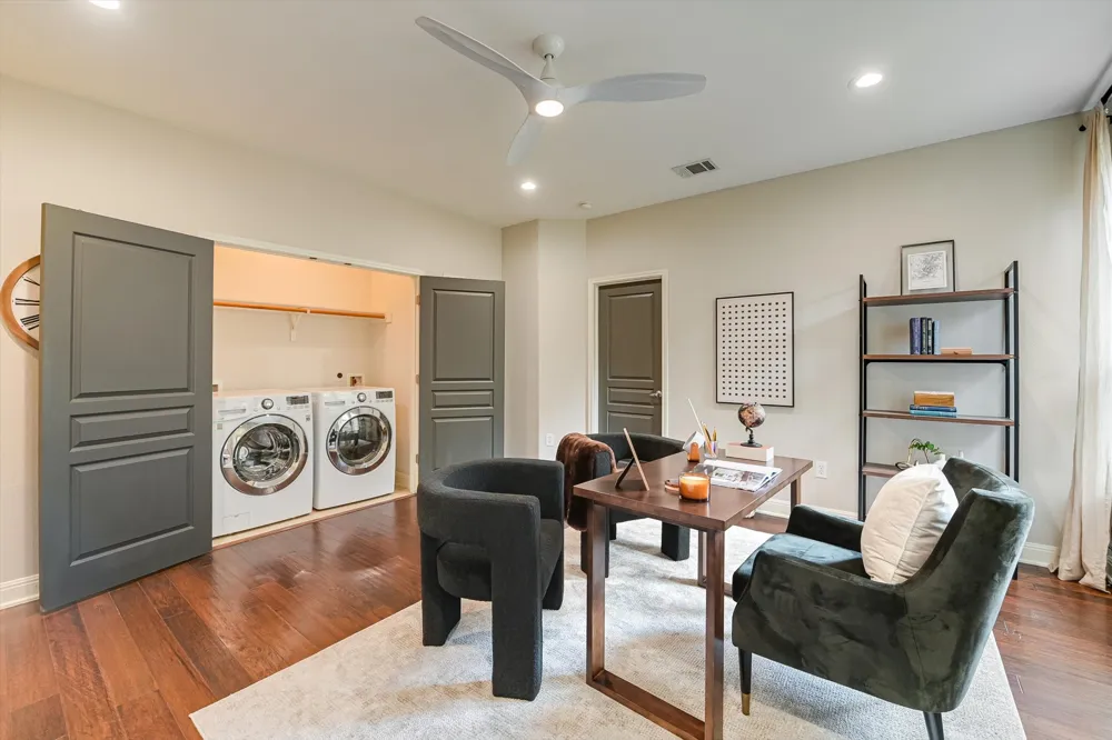 3406 Menchaca Road #21 Austin, TX 78704