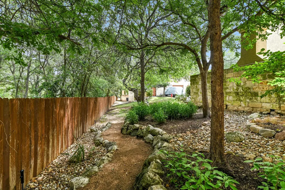 3406 Menchaca Road #21 Austin, TX 78704