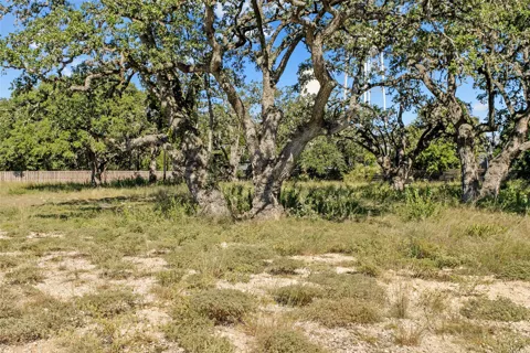 1410 Greenlawn Parkway