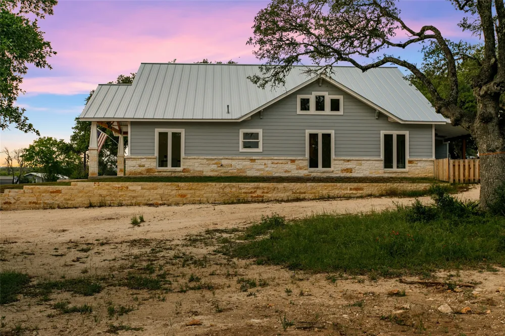 1312 Greenlawn Parkway Blanco, TX 78606
