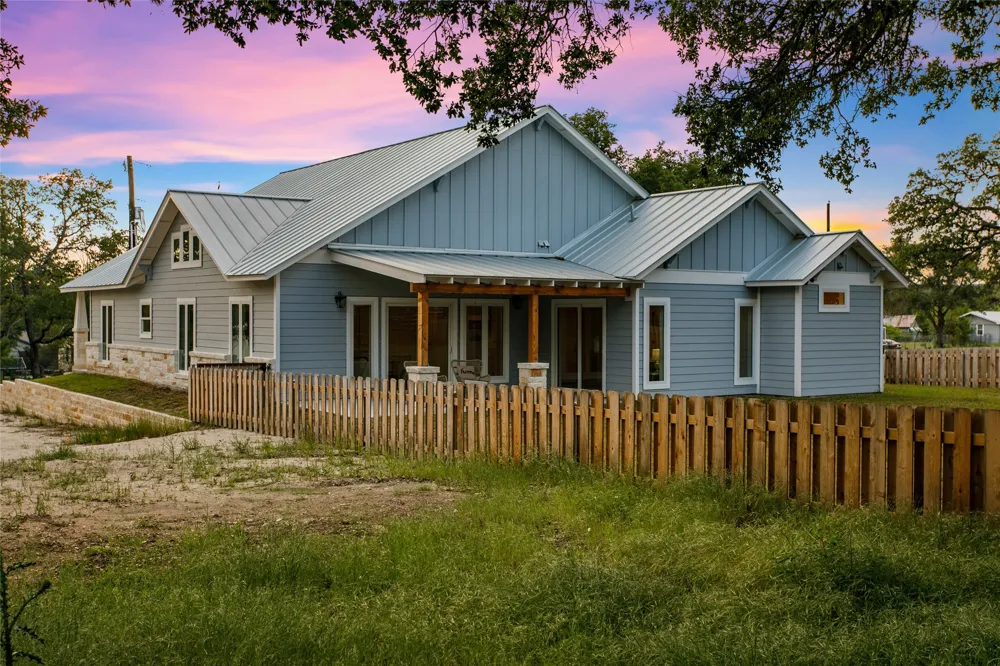 1312 Greenlawn Parkway Blanco, TX 78606