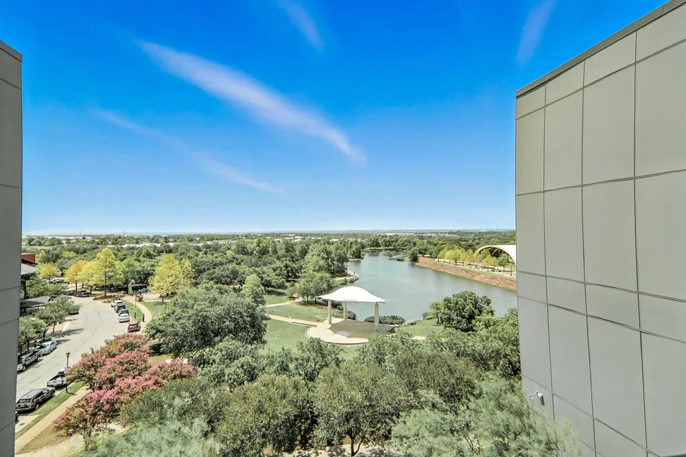 1701 Simond Avenue #304 Austin, TX 78723