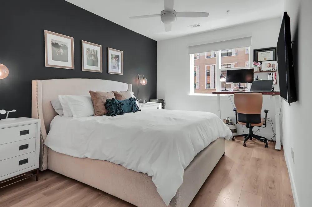 1701 Simond Avenue #304 Austin, TX 78723