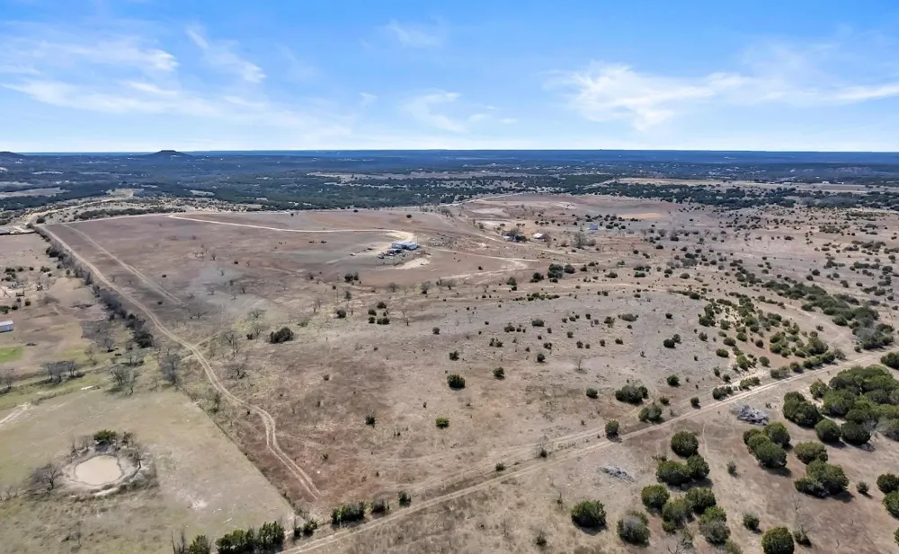 1 County Road 3300 Kempner, TX 76539