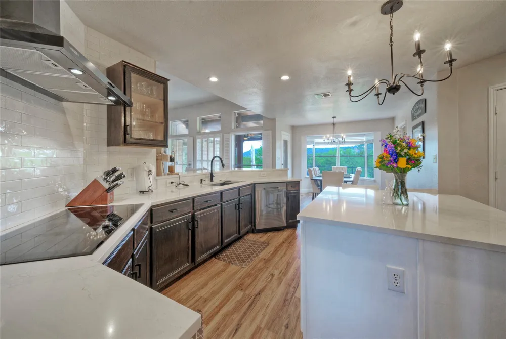 511 Chaneys Crossing Bertram, TX 78605