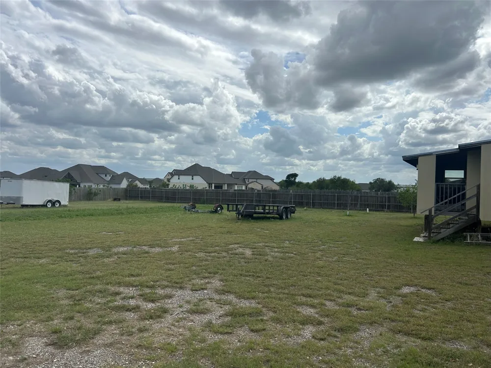 205 Montrose Drive Liberty Hill, TX 78642
