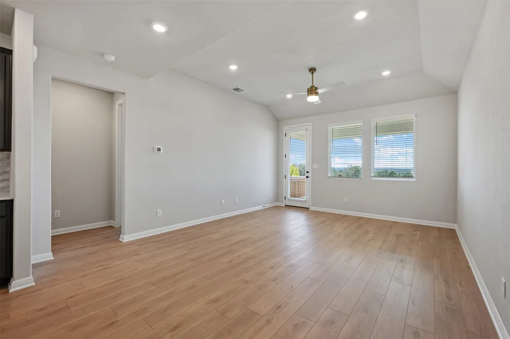 168 Ranier Way Dripping Springs, TX 78620