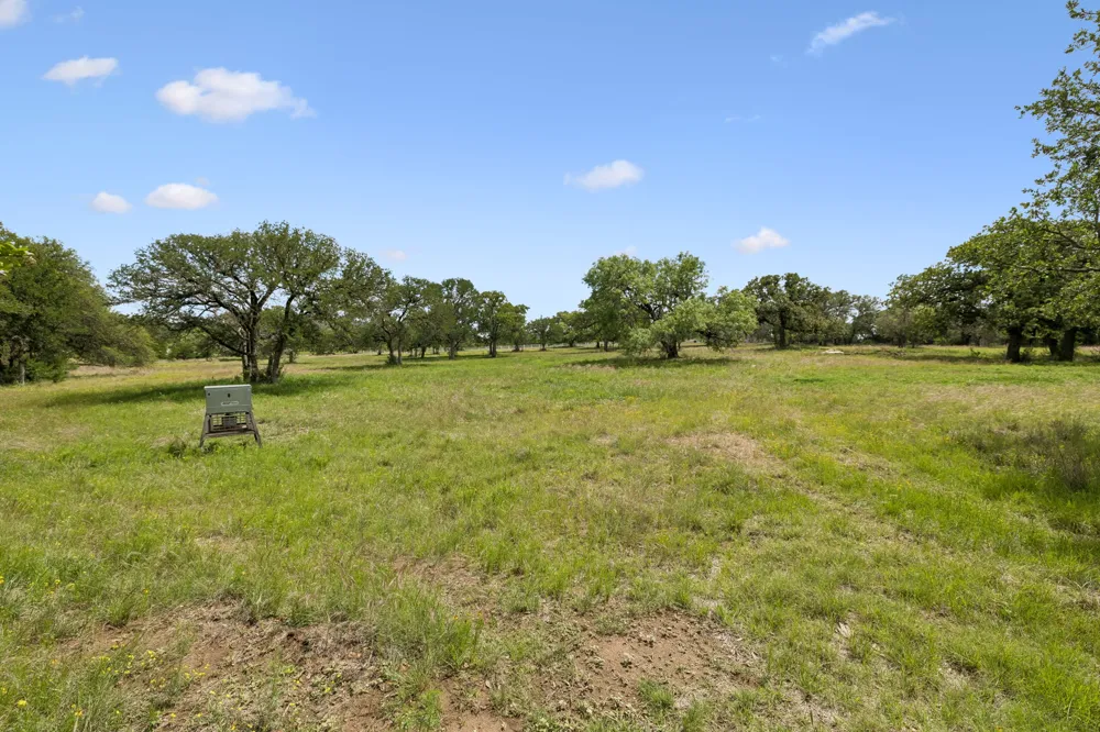 1450 Fm 2342 Kingsland, TX 78639