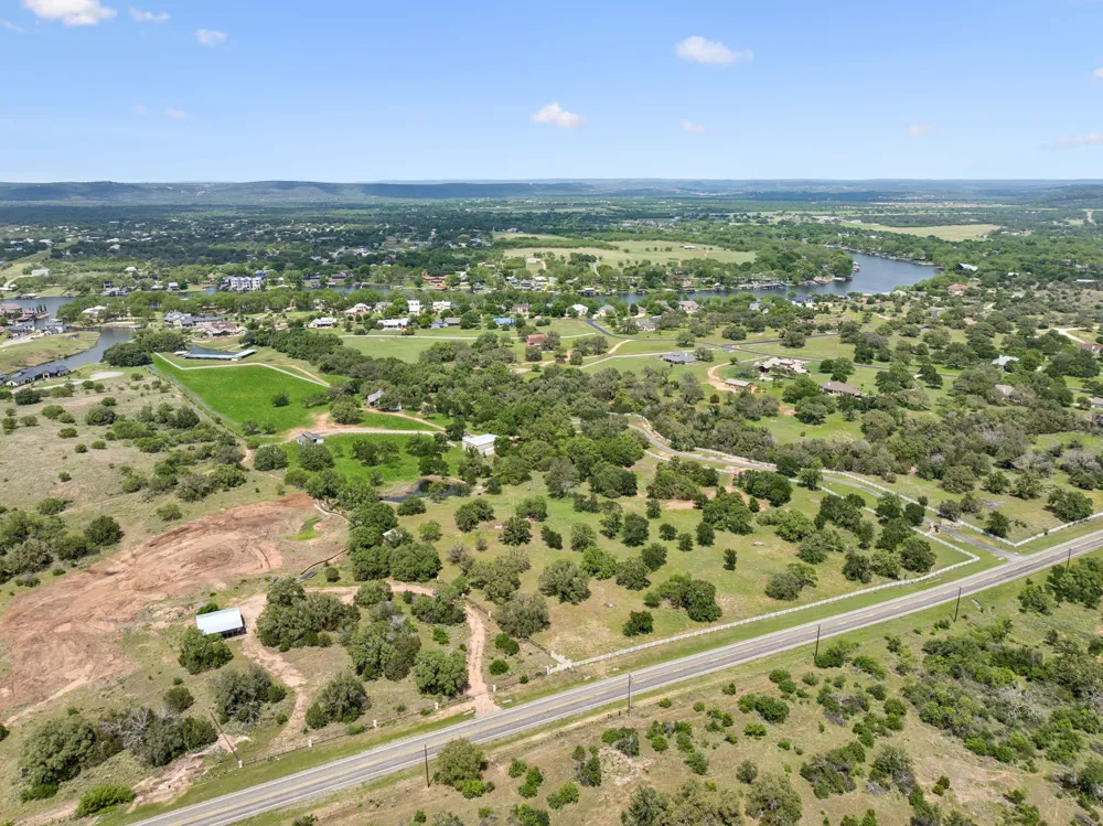 1450 Fm 2342 Kingsland, TX 78639