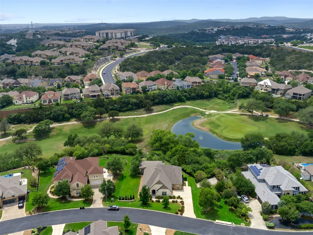 18003 Resort View San Antonio, TX 78255