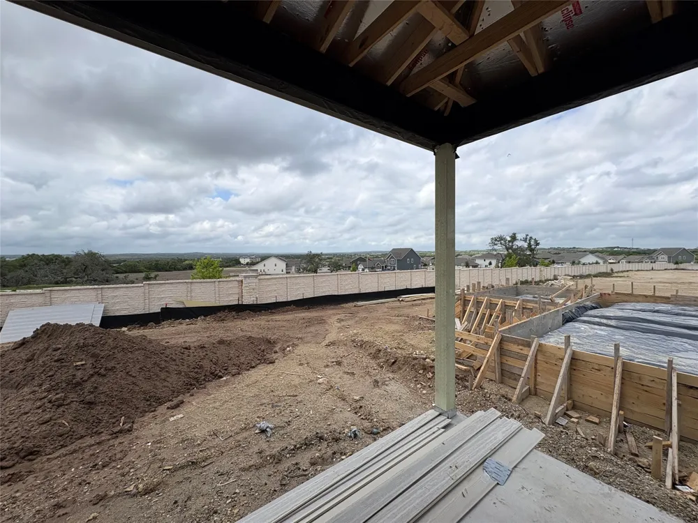 174 Ranier Way Dripping Springs, TX 78620
