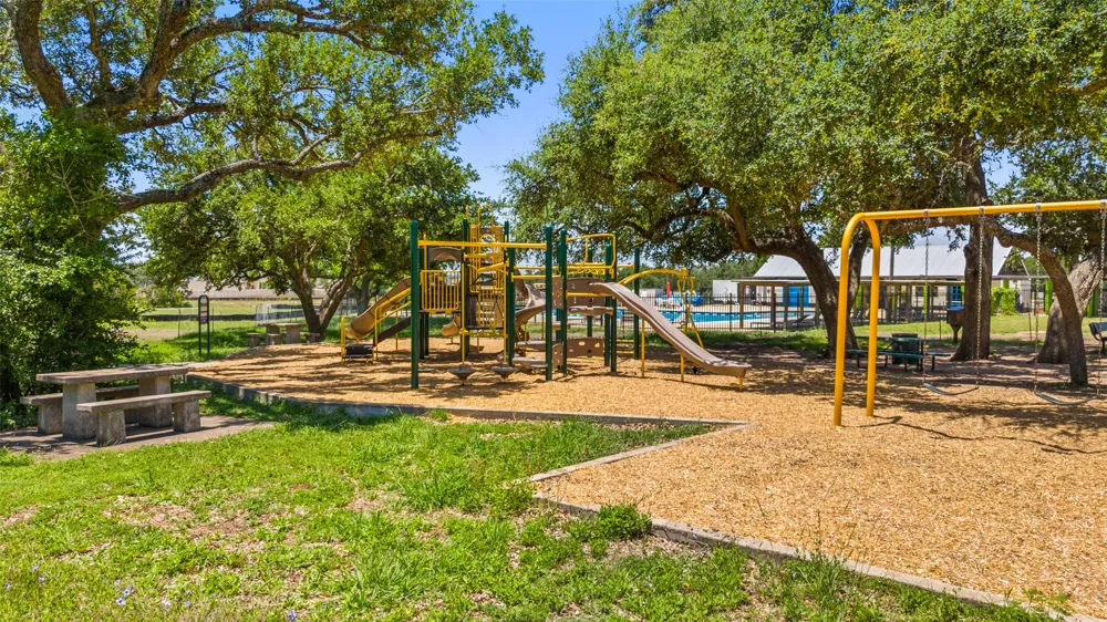 174 Ranier Way Dripping Springs, TX 78620