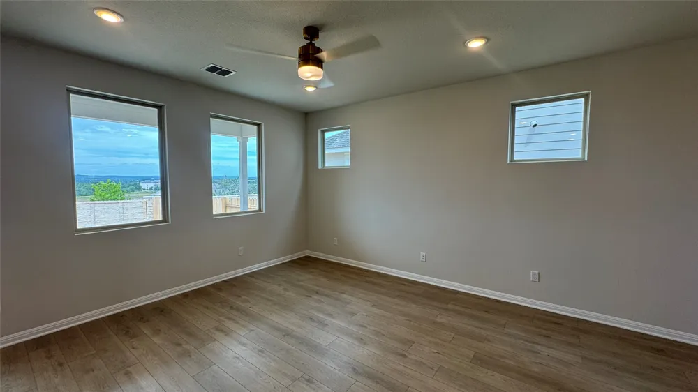 174 Ranier Way Dripping Springs, TX 78620