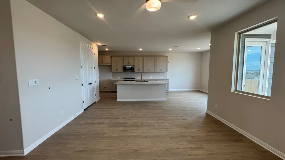 174 Ranier Way Dripping Springs, TX 78620