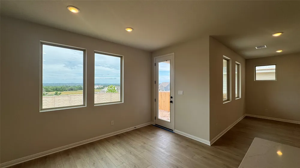 174 Ranier Way Dripping Springs, TX 78620
