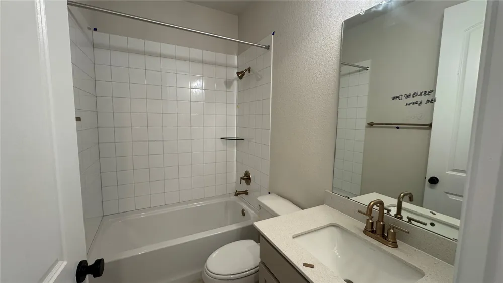 174 Ranier Way Dripping Springs, TX 78620