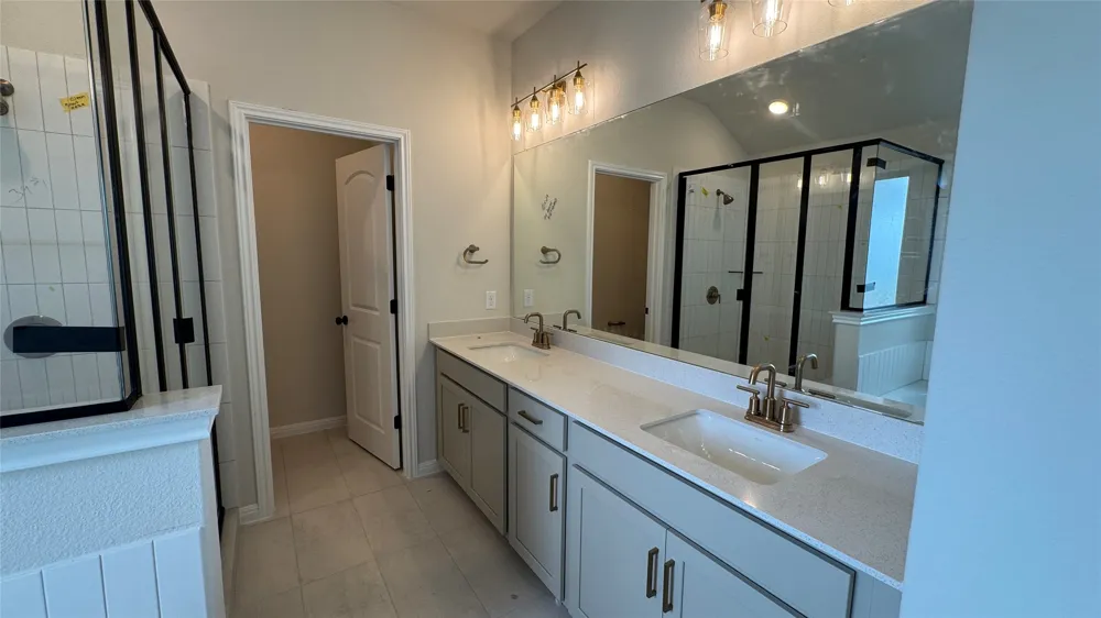 174 Ranier Way Dripping Springs, TX 78620