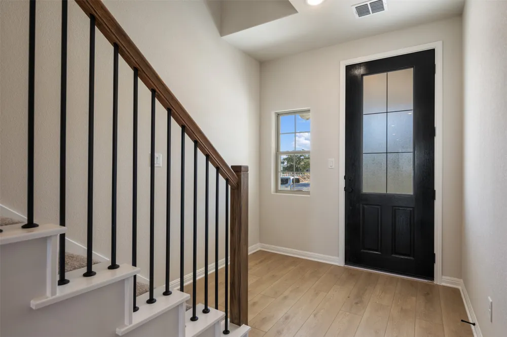 174 Ranier Way Dripping Springs, TX 78620