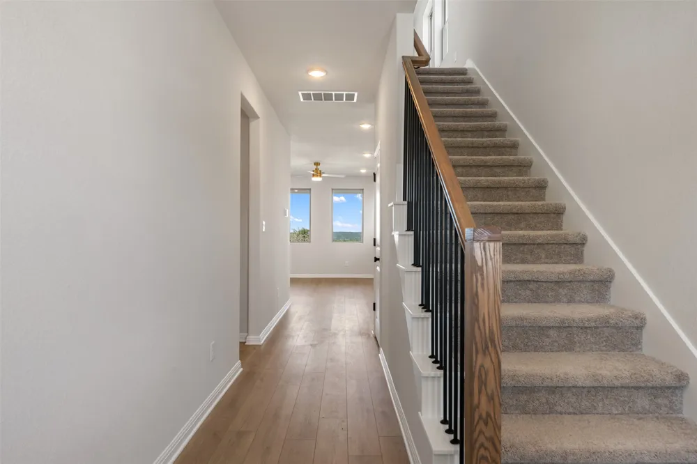 174 Ranier Way Dripping Springs, TX 78620