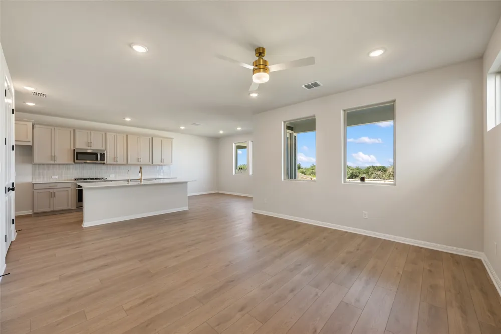 174 Ranier Way Dripping Springs, TX 78620