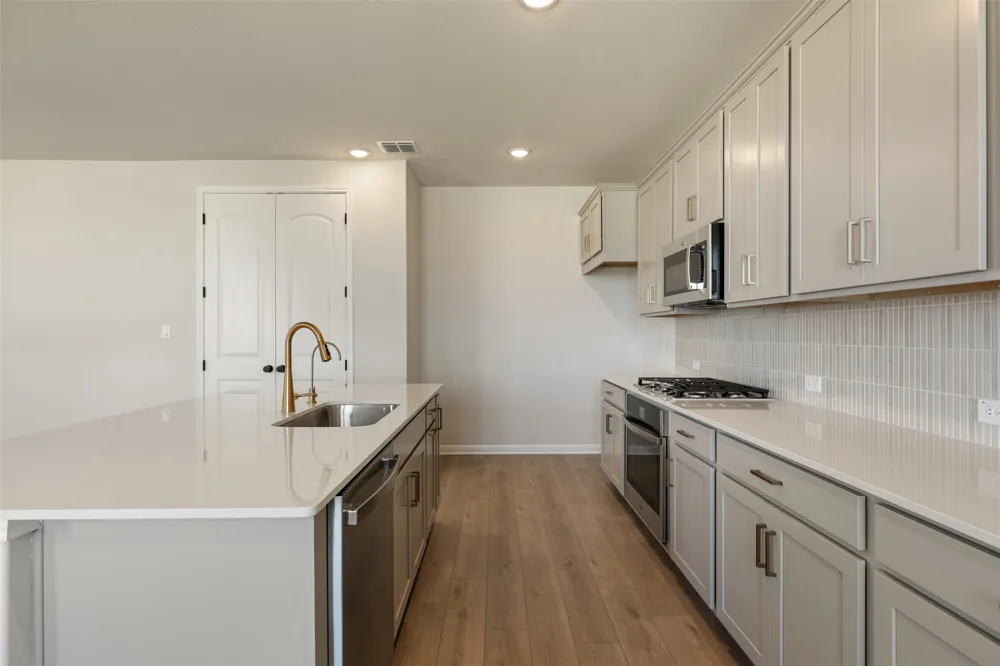 174 Ranier Way Dripping Springs, TX 78620