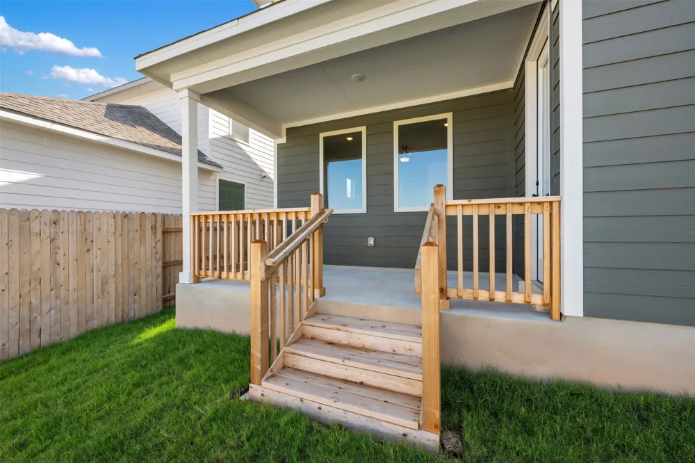 174 Ranier Way Dripping Springs, TX 78620