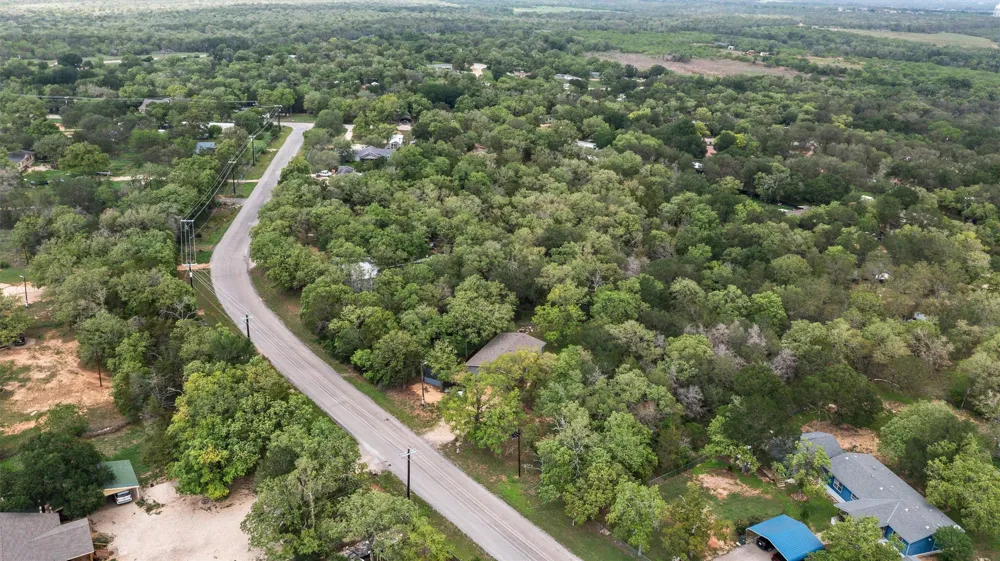 137 Scarlet Harts Lane Dale, TX 78616