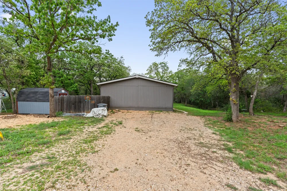 137 Scarlet Harts Lane Dale, TX 78616