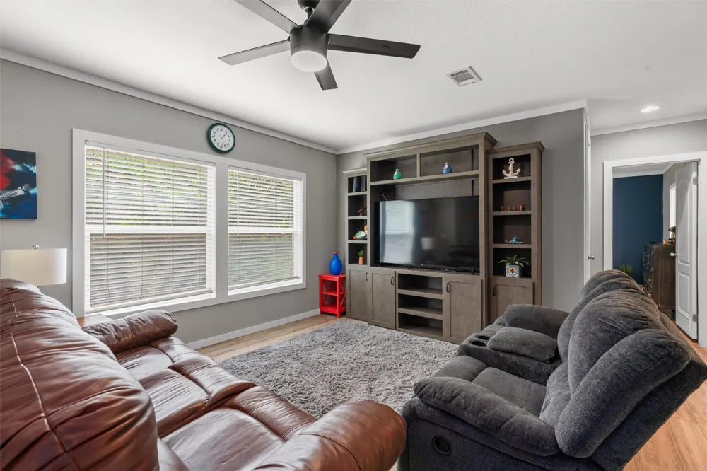 137 Scarlet Harts Lane Dale, TX 78616