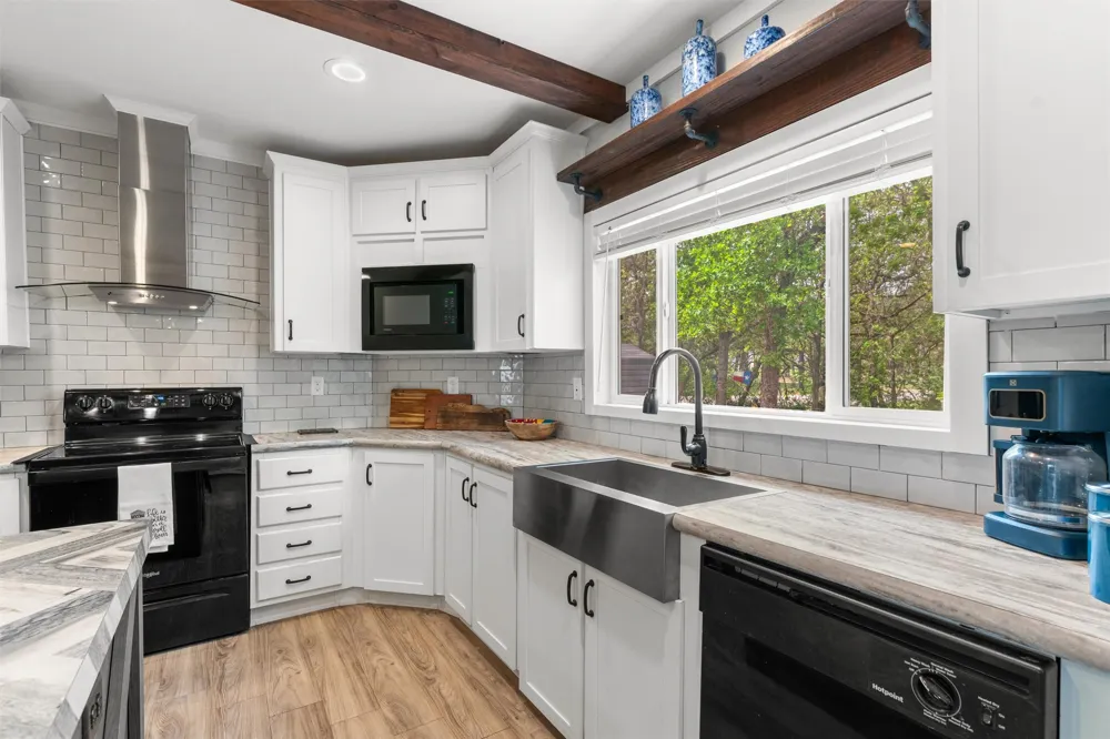137 Scarlet Harts Lane Dale, TX 78616