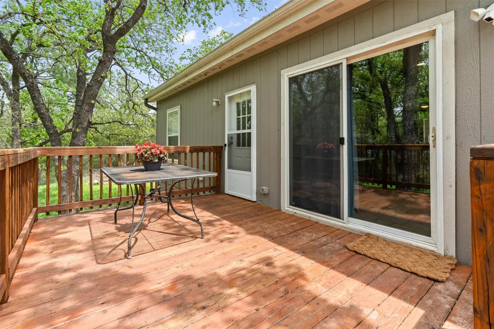 137 Scarlet Harts Lane Dale, TX 78616
