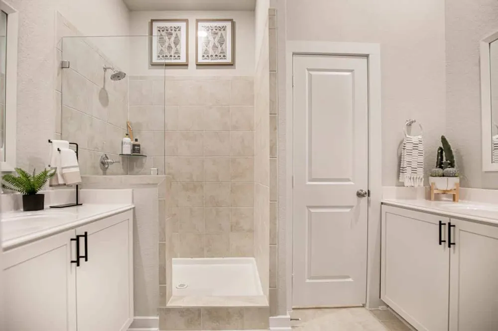 213 Flora Springs Cove Liberty Hill, TX 78642