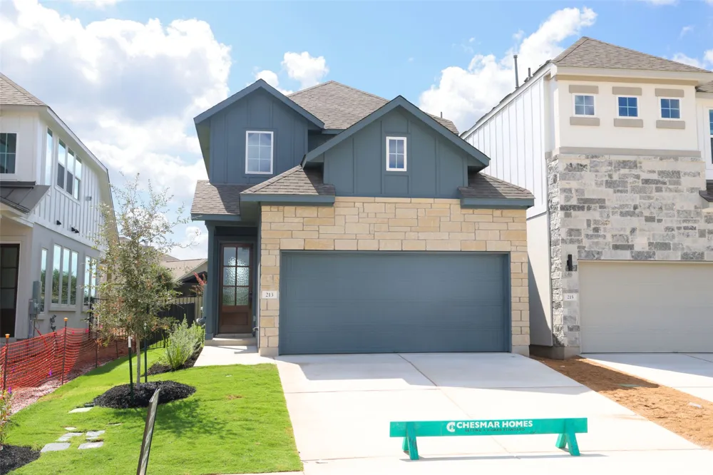 213 Flora Springs Cove Liberty Hill, TX 78642
