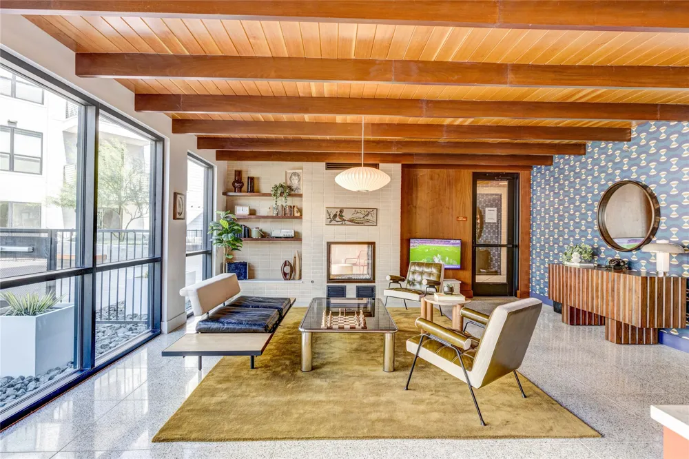 1701 Simond Avenue #301 Austin, TX 78723