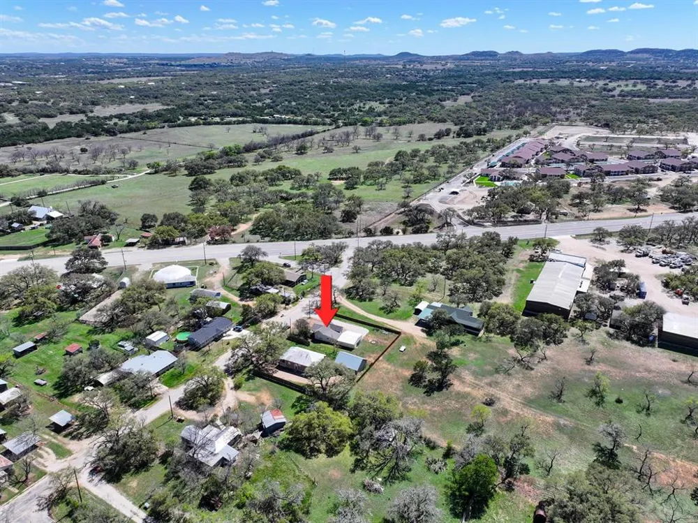 103 Avenue Q Avenue Johnson City, TX 78636