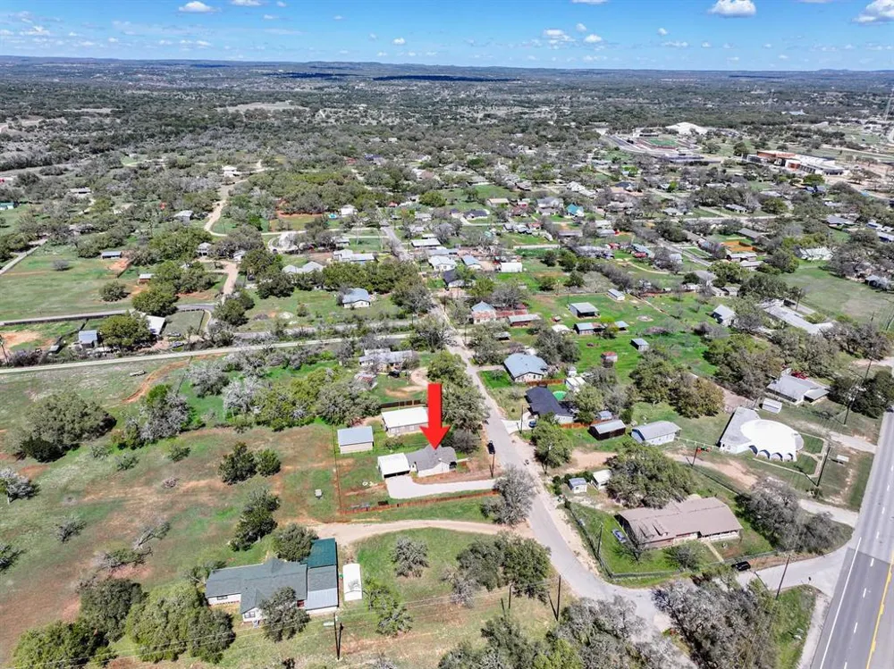 103 Avenue Q Avenue Johnson City, TX 78636