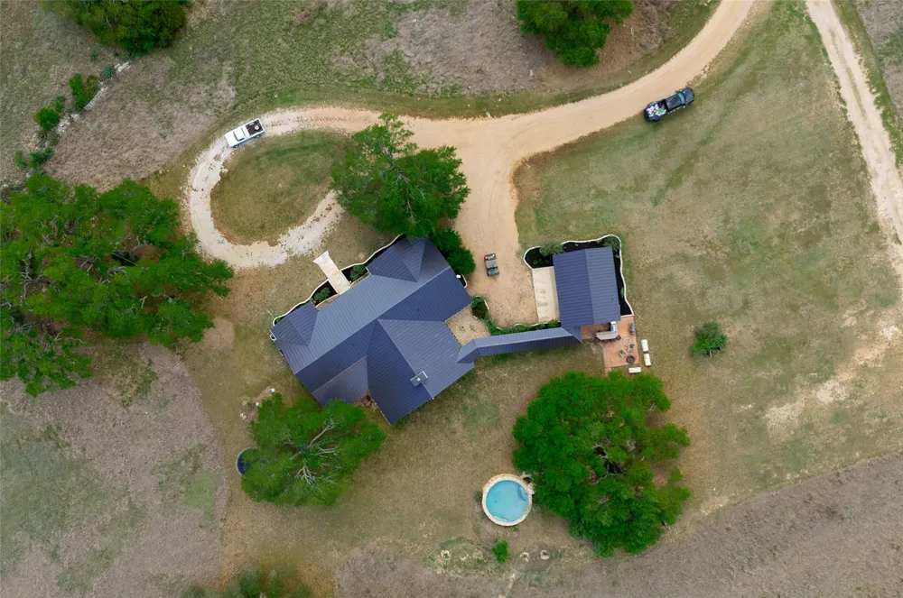 294 Hidden Creek Drive Dripping Springs, TX 78620