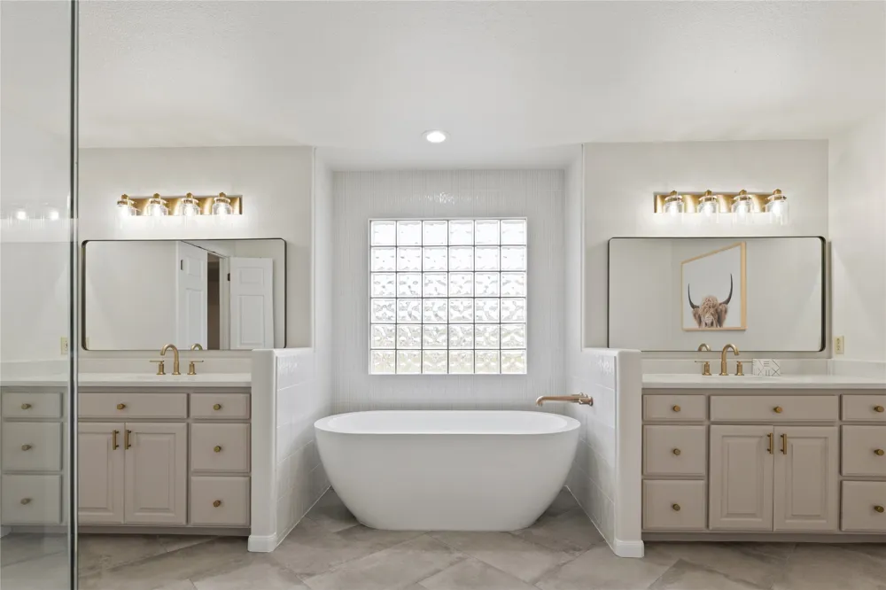 294 Hidden Creek Drive Dripping Springs, TX 78620