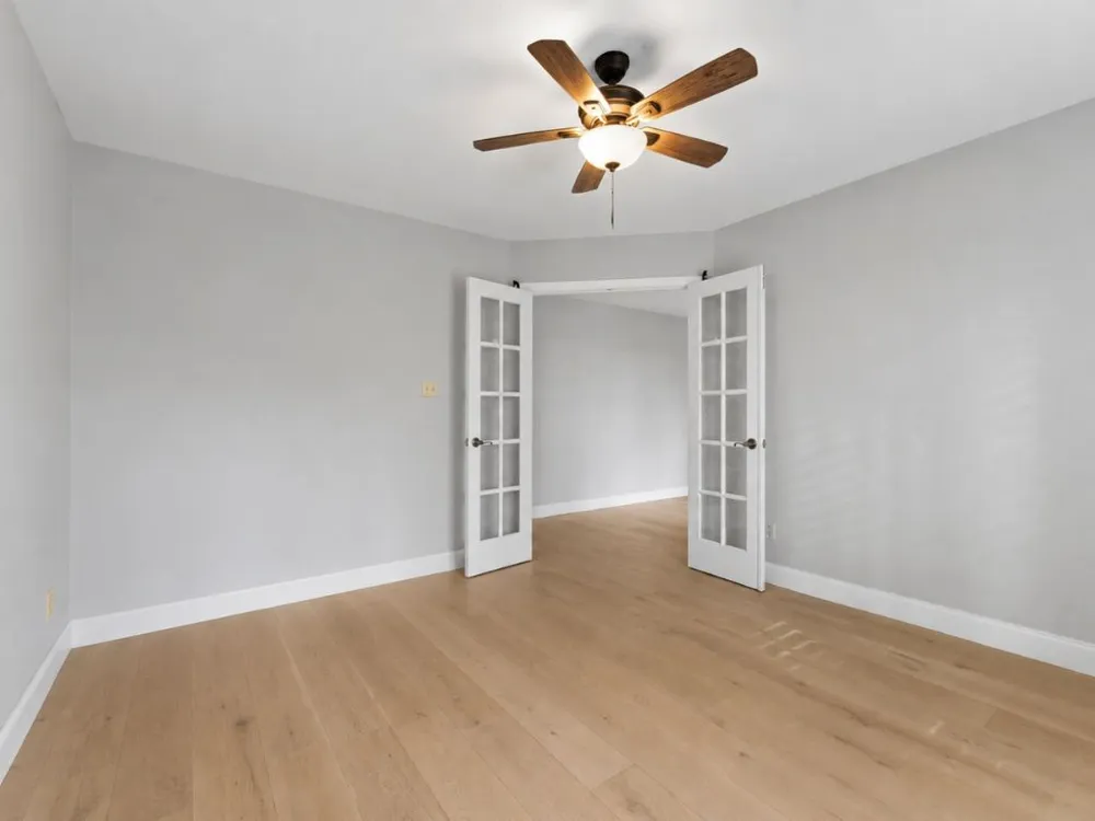 294 Hidden Creek Drive Dripping Springs, TX 78620